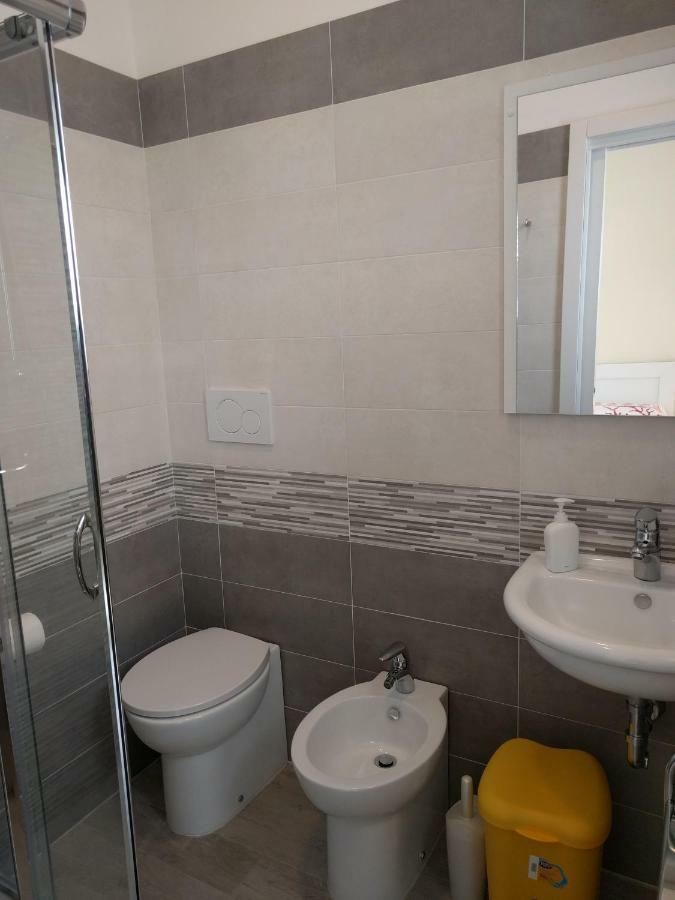 Camere Mare Manu Порто-Чезарео Экстерьер фото